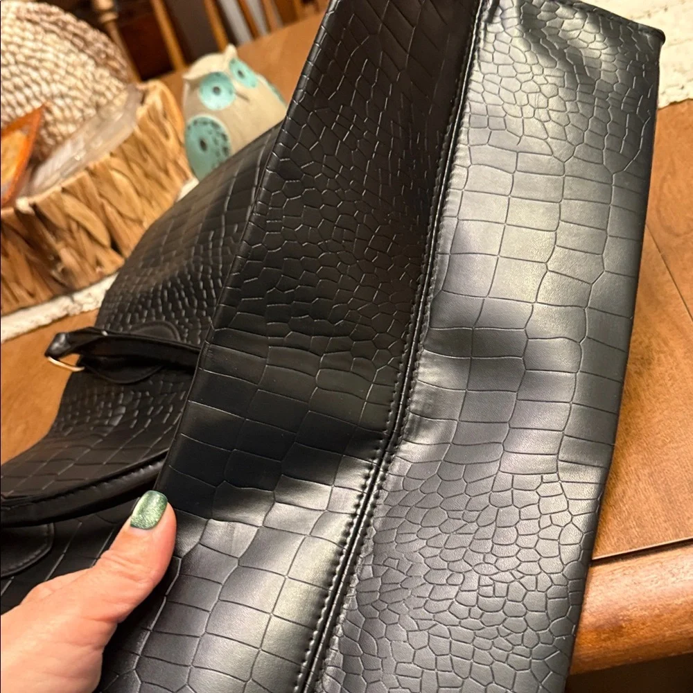 Classic Black Croc-Embossed Tote Bag